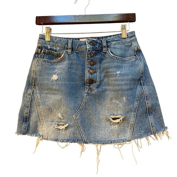 Free People Denim A-Line Mini Skirt Destructed Size 26 Blue Distressed - Picture 1 of 7